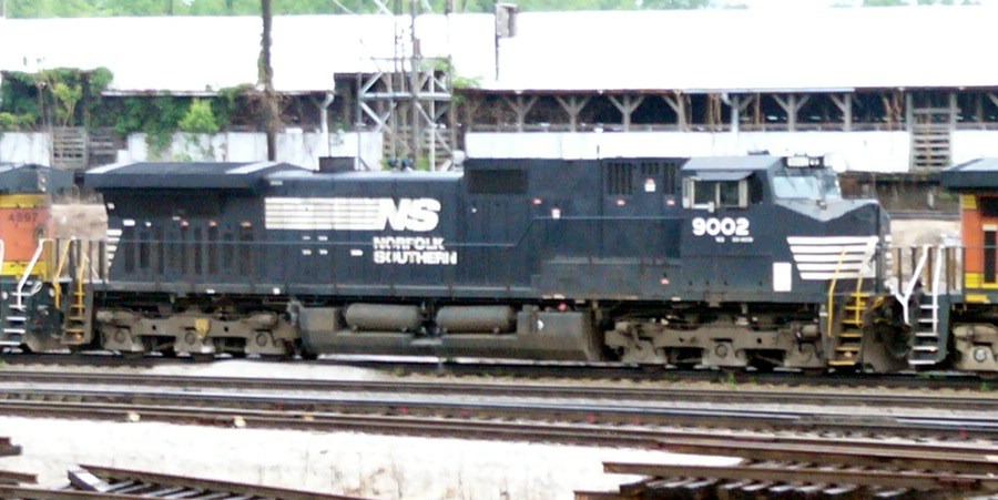 NS 9002